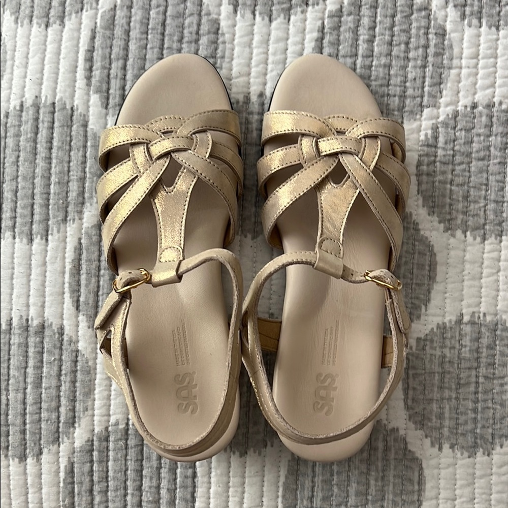 SAS Aurora T-Strap Sandal with wedge heel in Soft Gold size 9.5M
